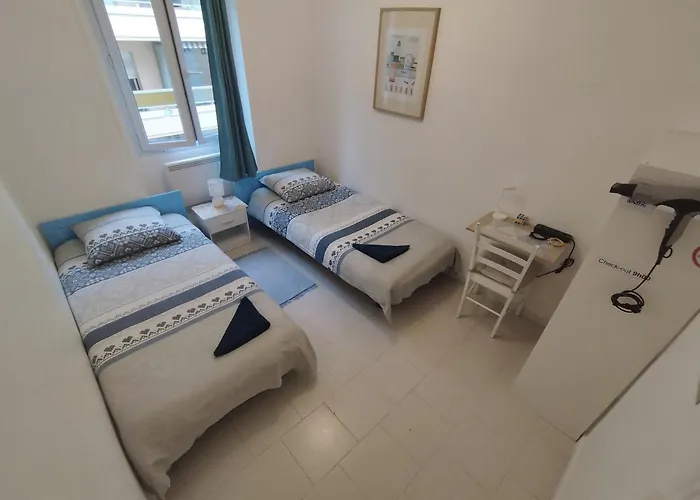 Private In Shared In The Center Of